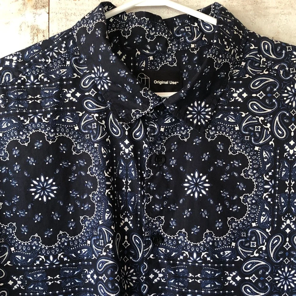 Navy blue handkerchief pattern paisley Shirt - Picture 3 of 7